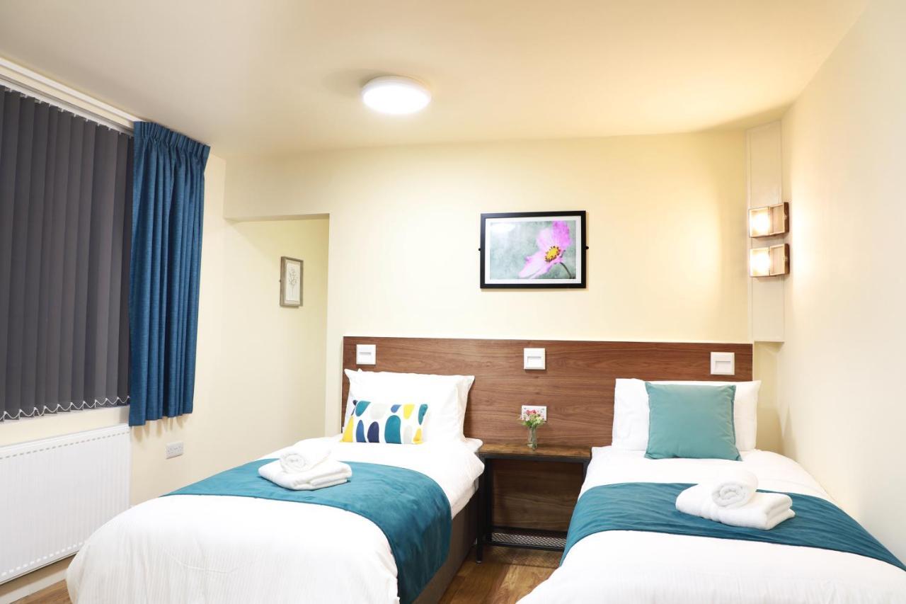 Hotel Hazeldean *